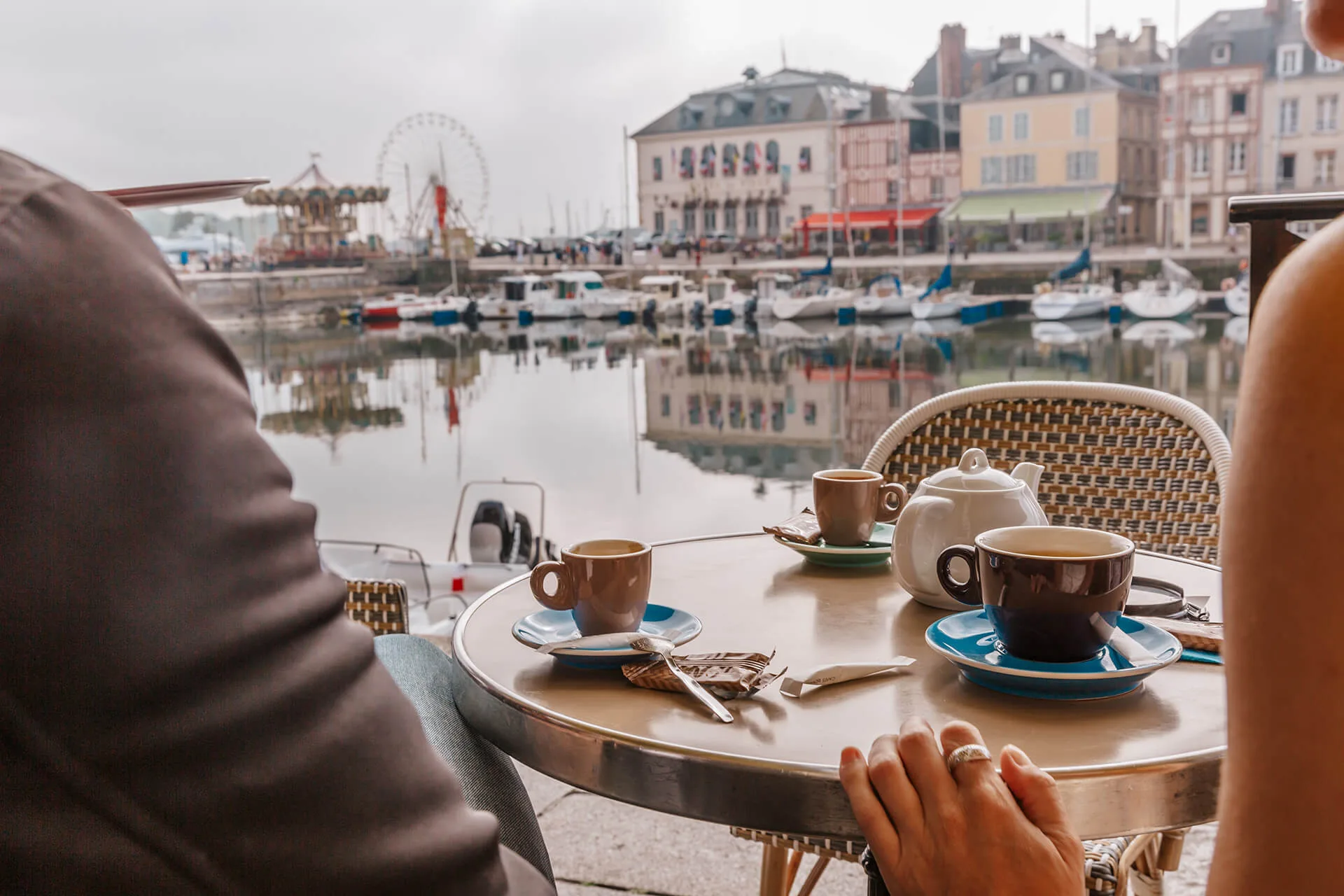 Café on the terrace around the Vieux Bassin - Honfleur