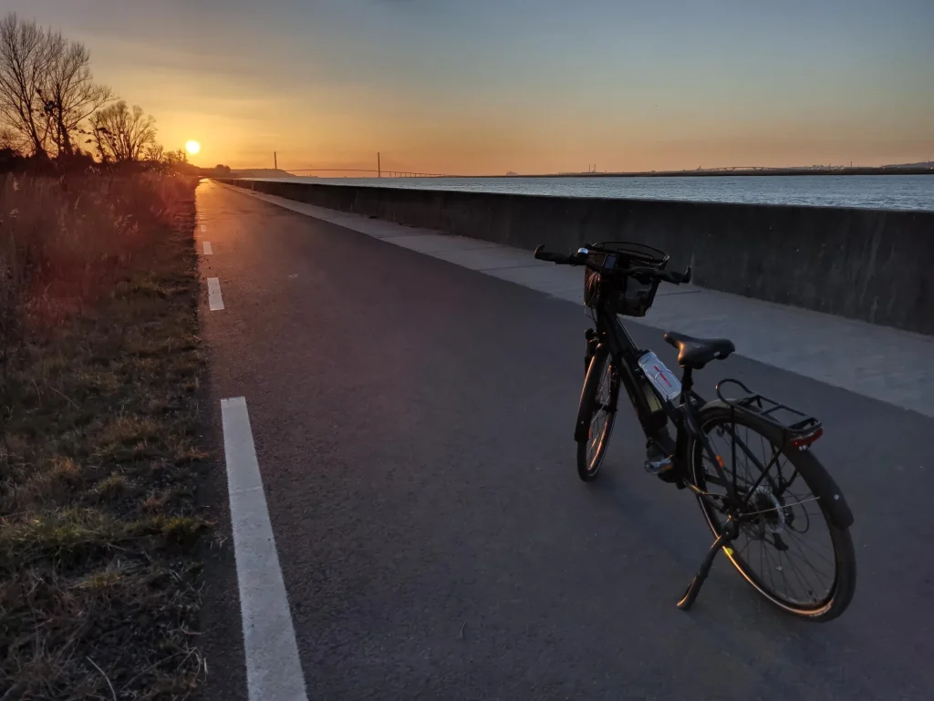 The Seine by bike_Berville sur mer