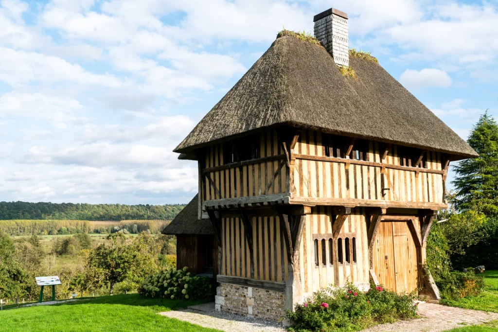 Mittelalterliches Haus-L.Pilon