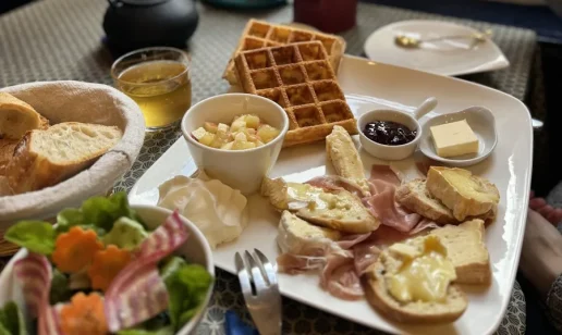 Wochenendbrunch_Im Curiosithés-Garten_Honfleur