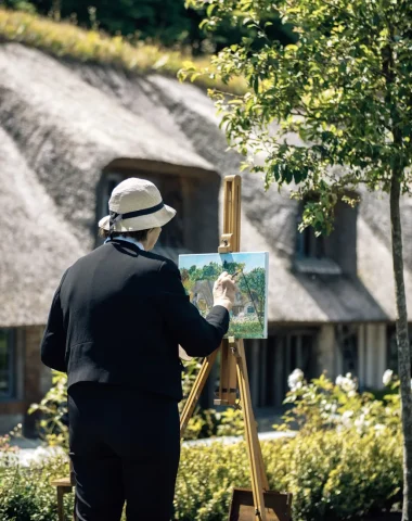 Impressionism in Honfleur in Normandy, painter at Ferme Saint Siméon