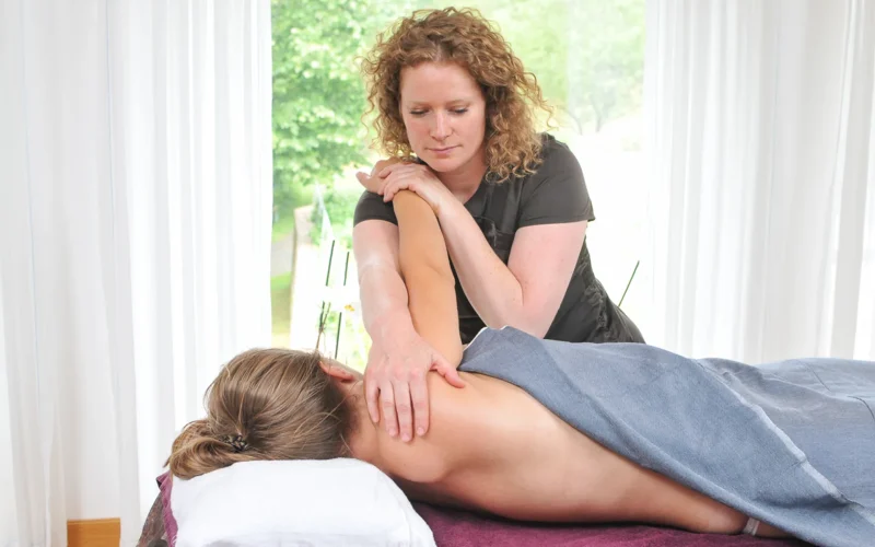 Massage Faustine_SPA La Plage Honfleur