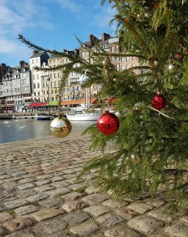 marché de noel honfleur vieux bassin