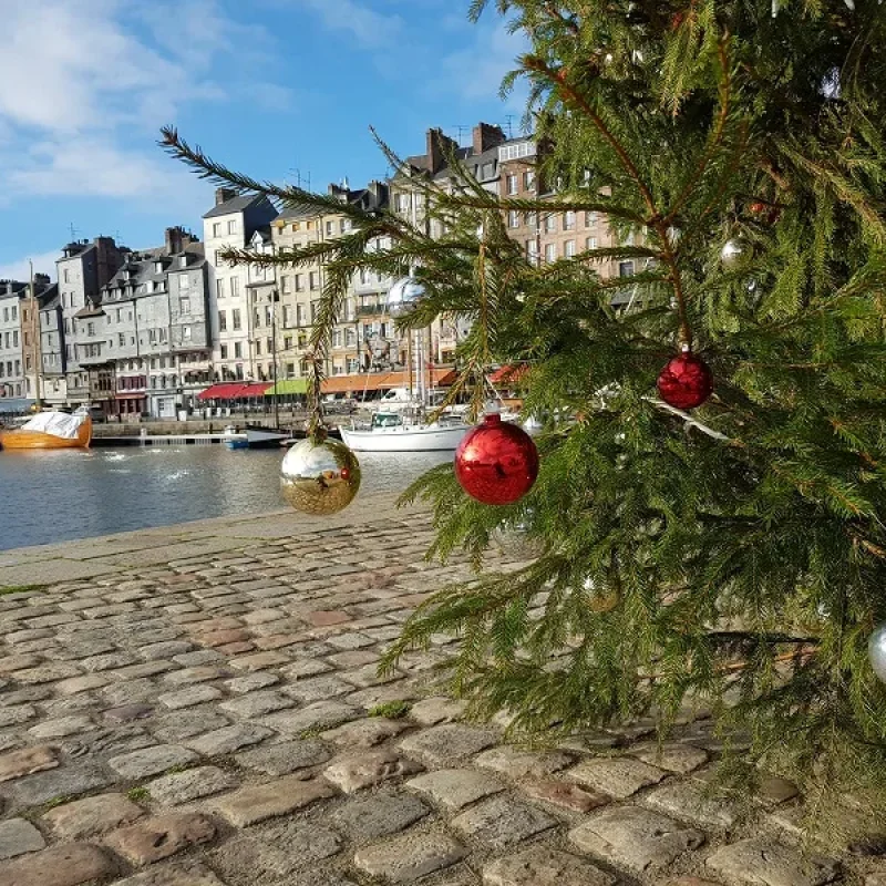 marché de noel honfleur vieux bassin