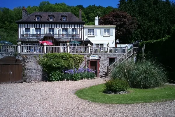 L'eau Vive restaurant Fatouville Grestain