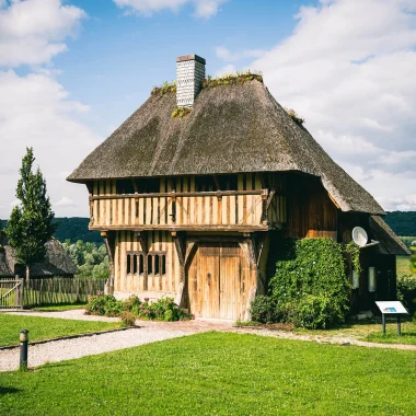 Chaumières et pans de bois