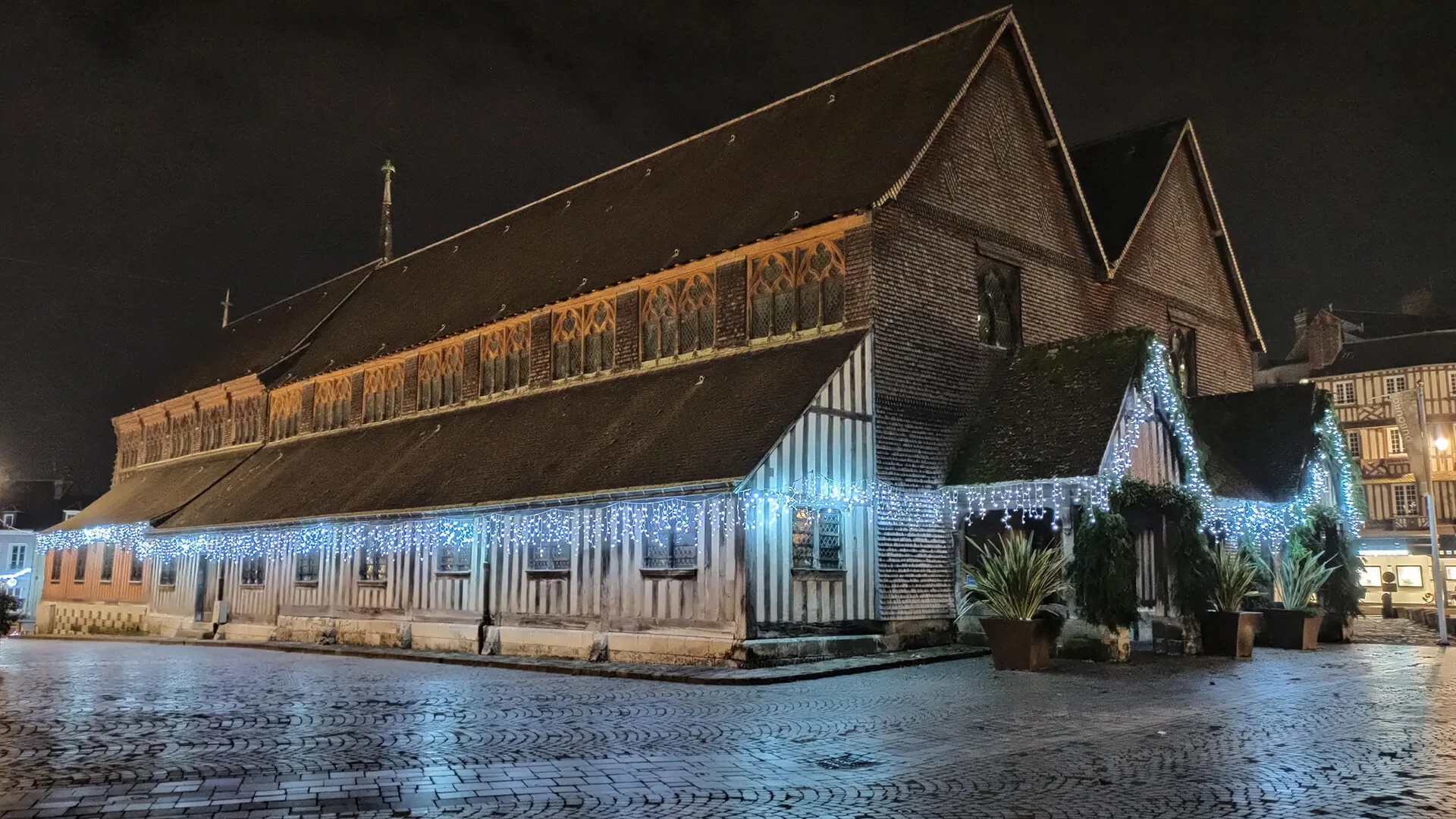 église Sainte Catherine nuit Honfleur ©Bénédicte Jouatel